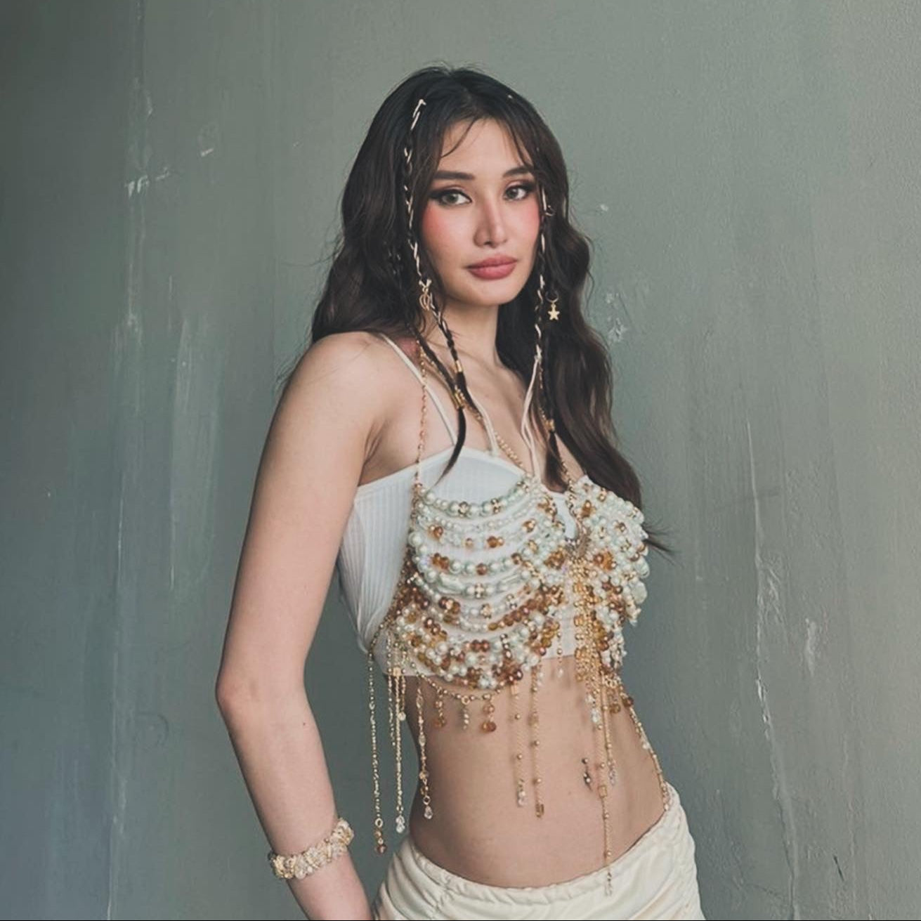 Pearl of the Orient Body Jewel by Stoneriver by Kim Sabala, Crystal Beaded Bra Top and Beaded Waist Chain Belt | Worn by Chie Filomeno
